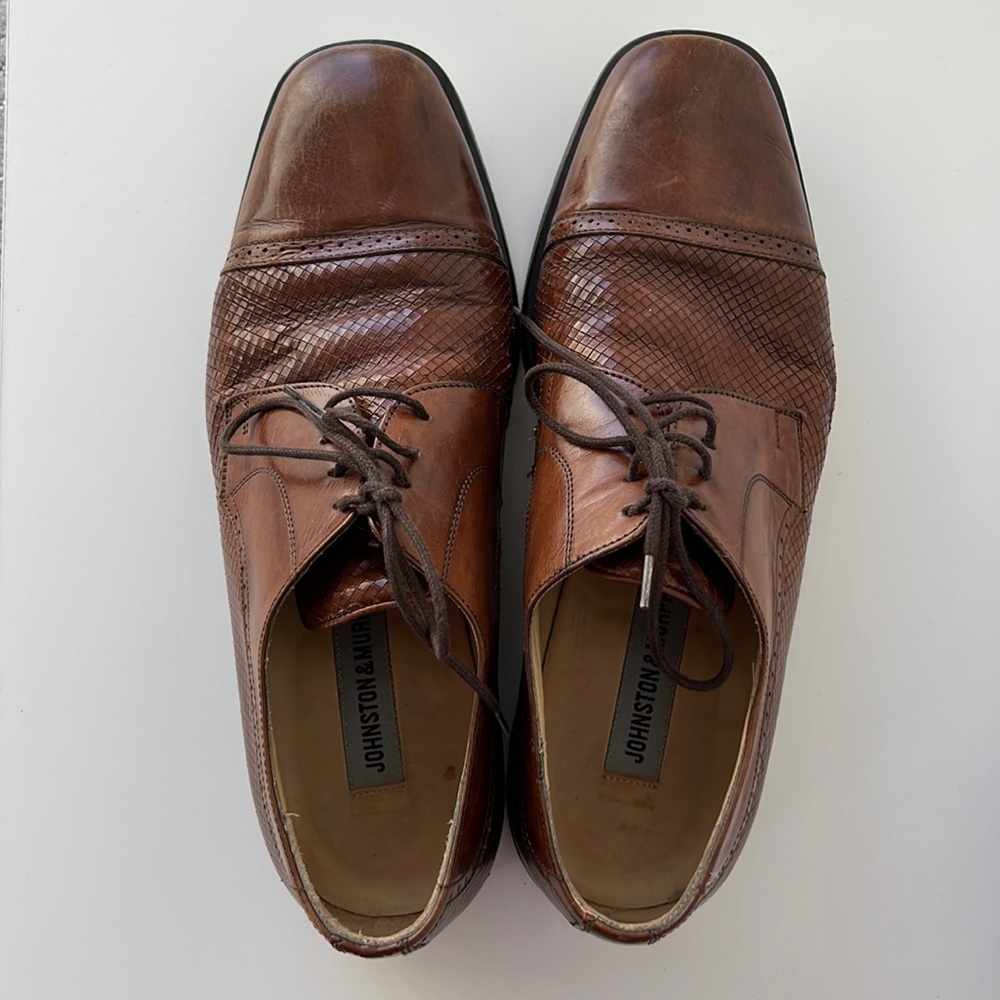 Mens Pre owned Johnston & Murphy brown mens shoes size 8.5 dress shoes